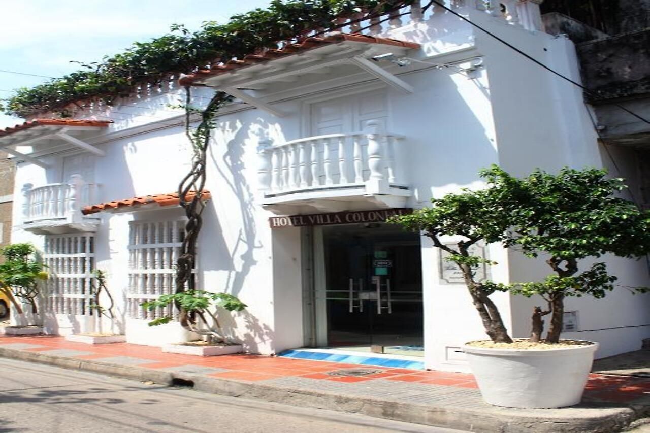 Colonial By Akel