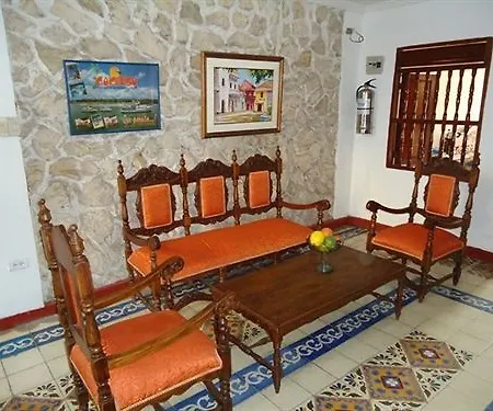 Colonial By Akel 2* Cartagena